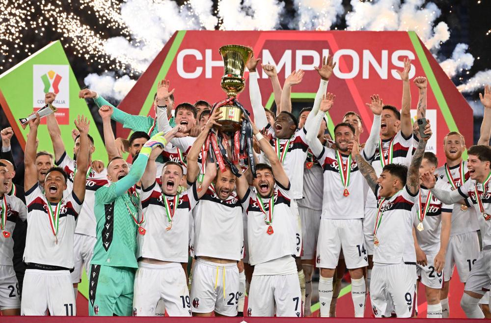 关于贝尔纳代斯基自由身回归意甲加盟博洛尼亚的信息