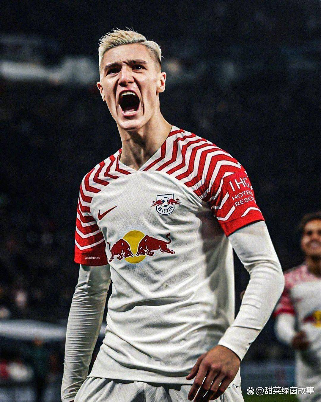 塞斯科对加盟曼联持开放态度，即便球队目的简单介绍