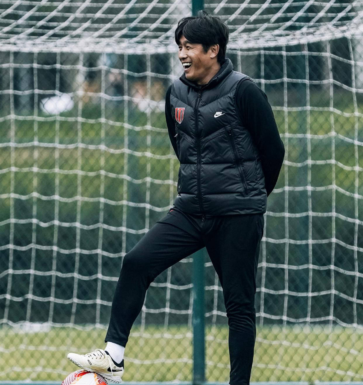 徐正源与成都蓉城此前已有矛盾，续约陷入僵局居然和泰山队有关的简单介绍