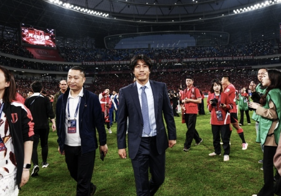 关于媒体人:蓉城选帅进入最后五选二阶段徐正源或执教蔚山的信息 关于媒体人:蓉城选帅进入最后五选二阶段徐正源或执教蔚山的信息