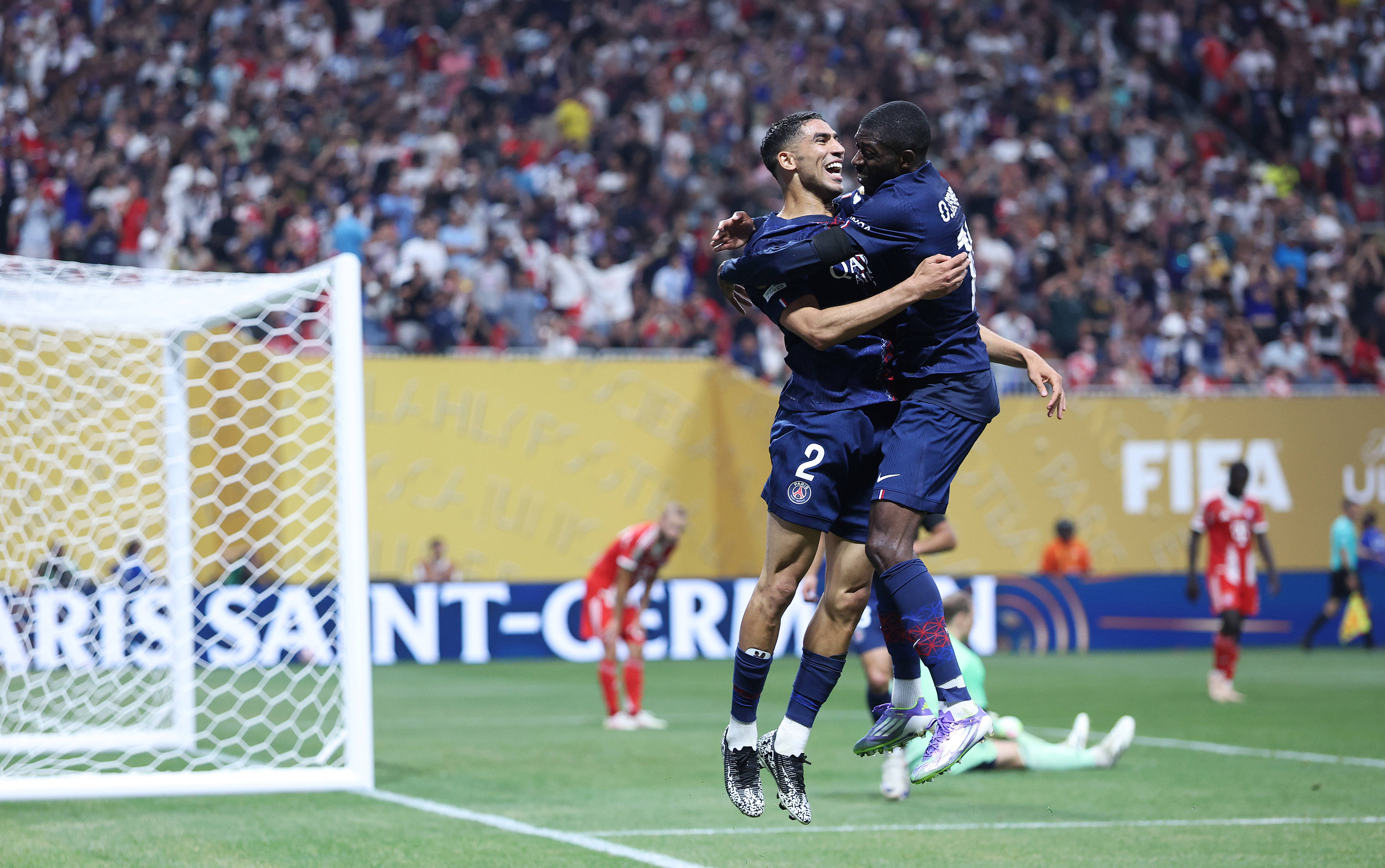 巴黎圣日耳曼的坚守与变革：马尔基尼奥斯的续约之路的简单介绍