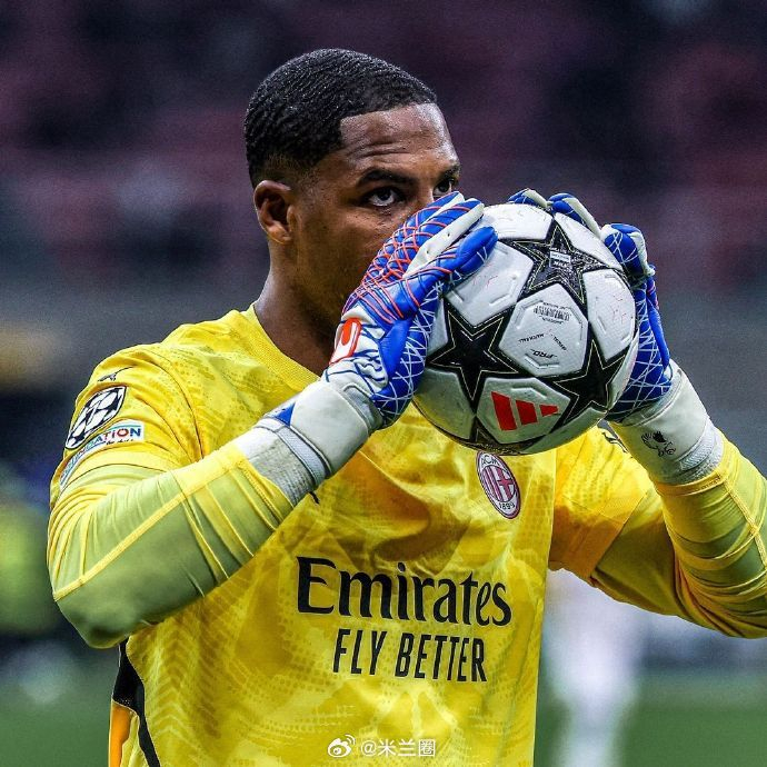 意甲知名媒体人:关于迈尼昂续约问题,目前没有迹象表明他要和米兰俱乐部续约的简单介绍 意甲知名媒体人:关于迈尼昂续约问题,目前没有迹象表明他要和米兰俱乐部续约的简单介绍