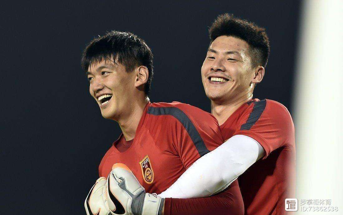 国足评分：颜骏凌张玉宁表现尚可后腰表现难如人意的简单介绍