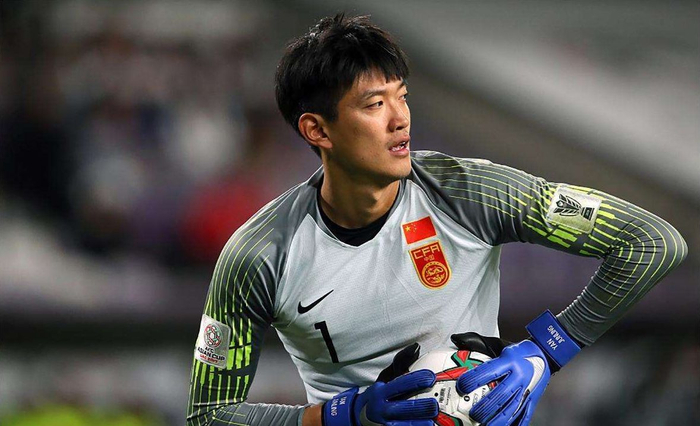 国足评分：颜骏凌张玉宁表现尚可后腰表现难如人意的简单介绍