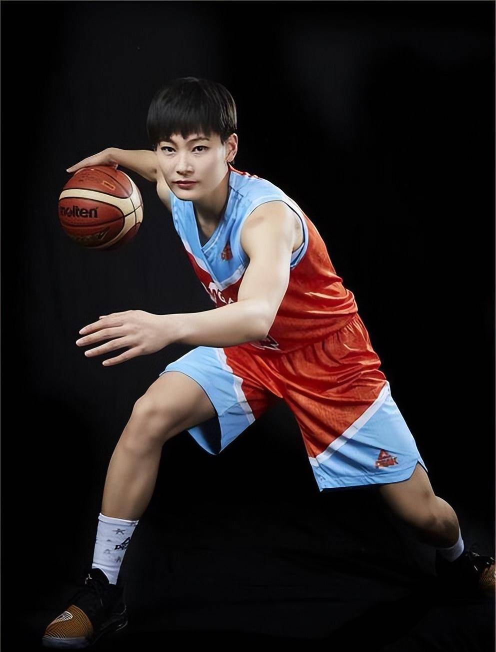 关于高效!王思雨16分钟准三双杨力维14分4助攻一吐恶气的信息 关于高效!王思雨16分钟准三双杨力维14分4助攻一吐恶气的信息