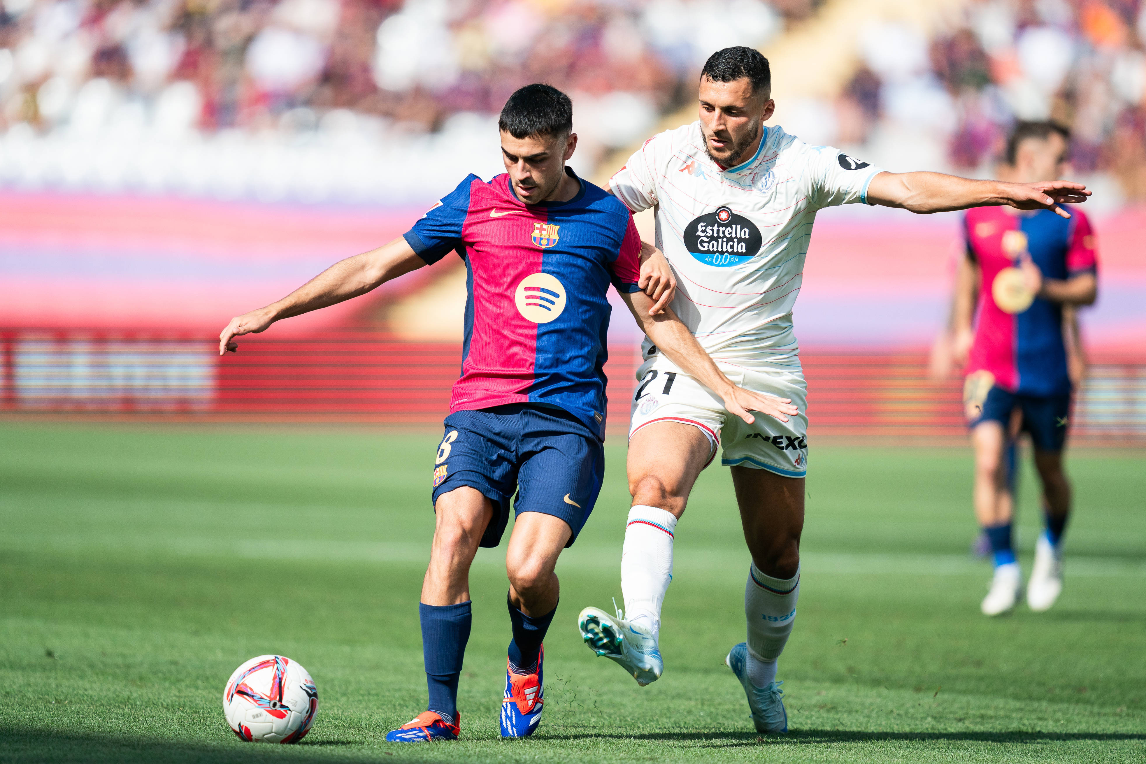 关于诺坎普改造未如期完成，欧足联怀疑欧冠小的信息