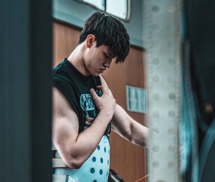 关于曾凡博伤病评测未达标无缘出战男篮亚洲杯的信息