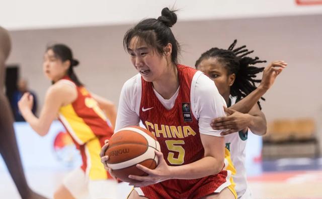 关于U19女篮世界杯-冉珂嘉28+12中国遭逆转首战负尼日利亚的信息