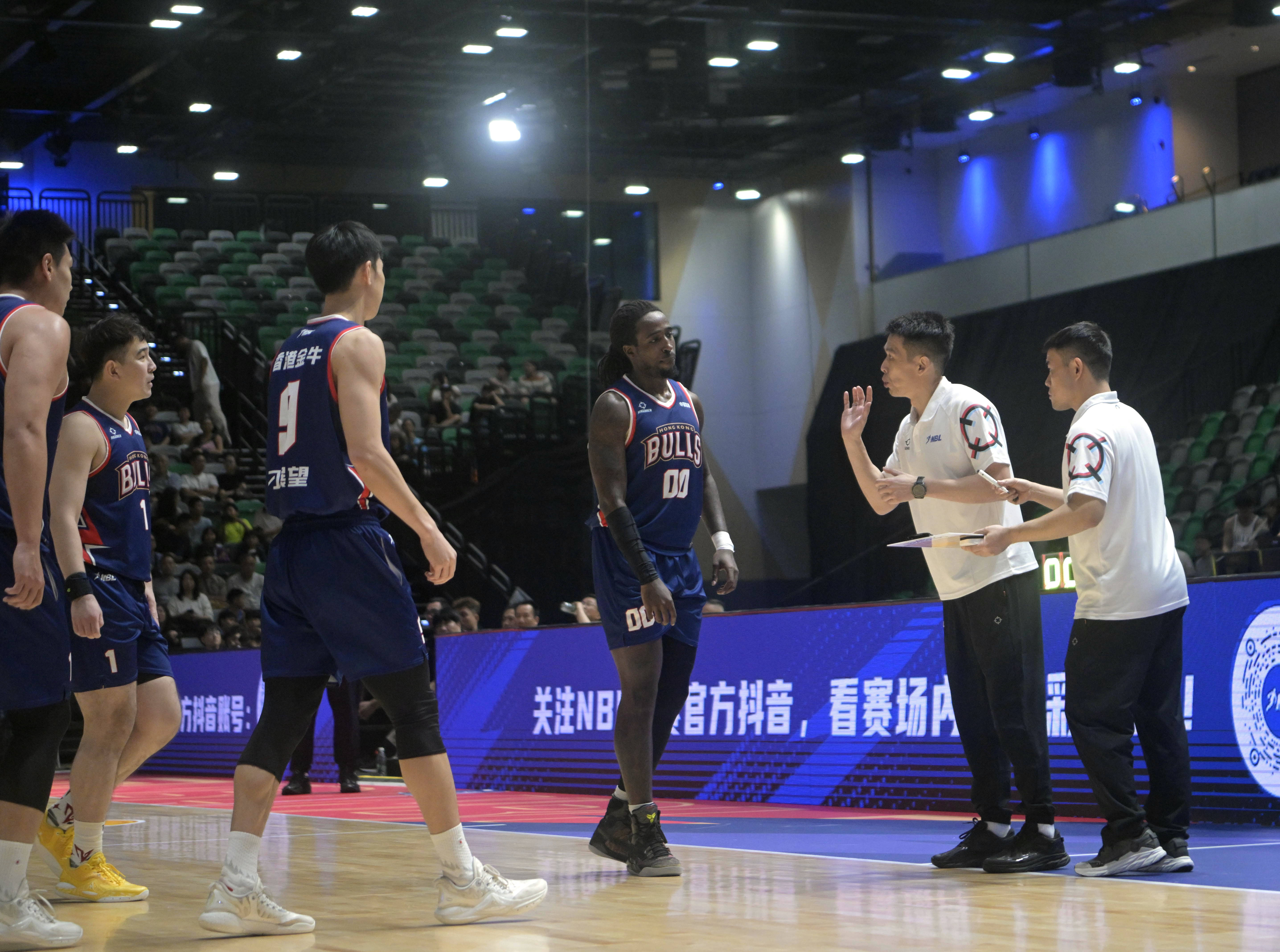 关于NBL官方晒常规赛第13轮战报：香港金牛主场大胜石家庄翔蓝的信息