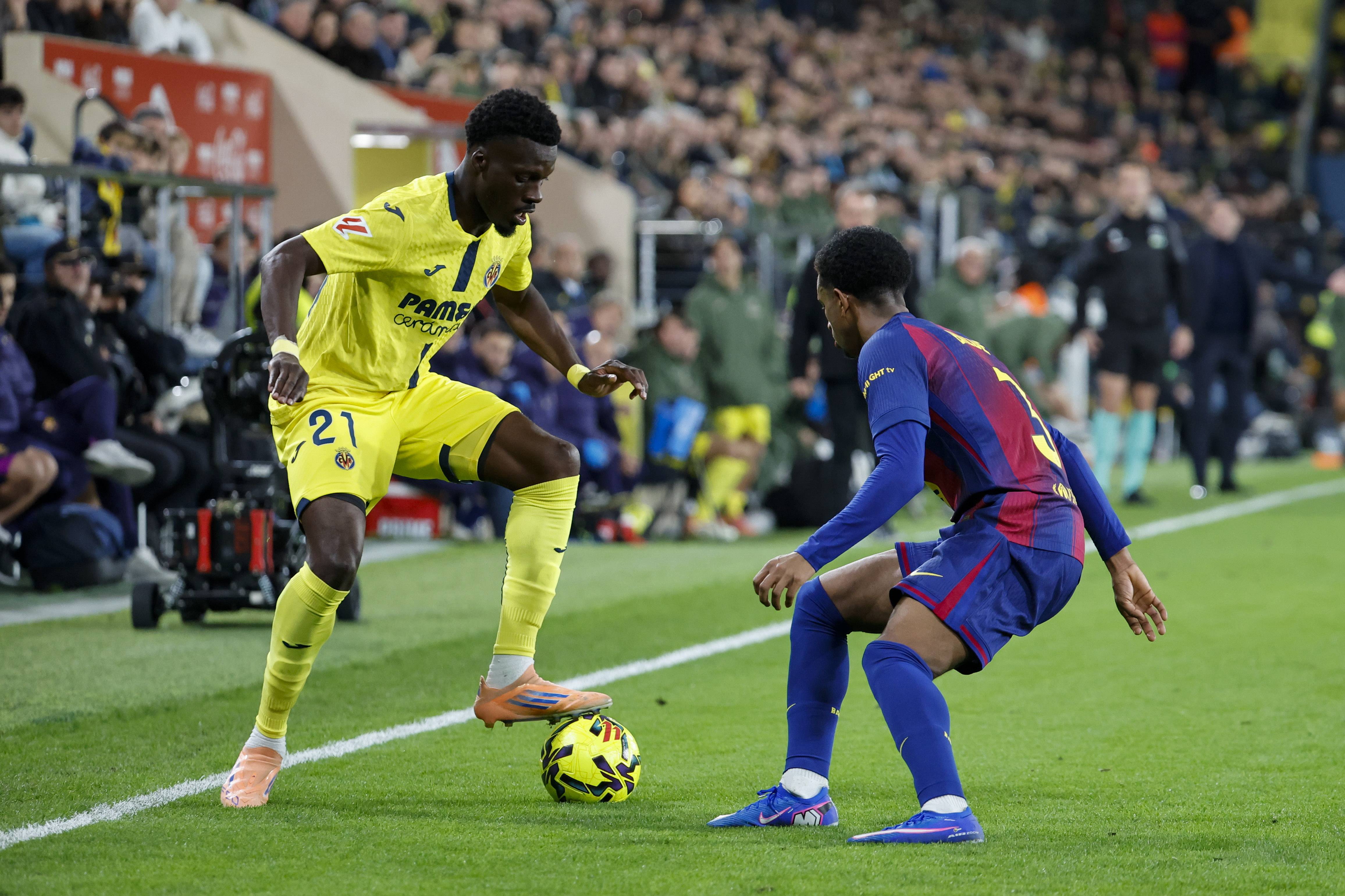 包含拉什福德巴塞罗那首秀：从曼联到西甲的华丽转身的词条