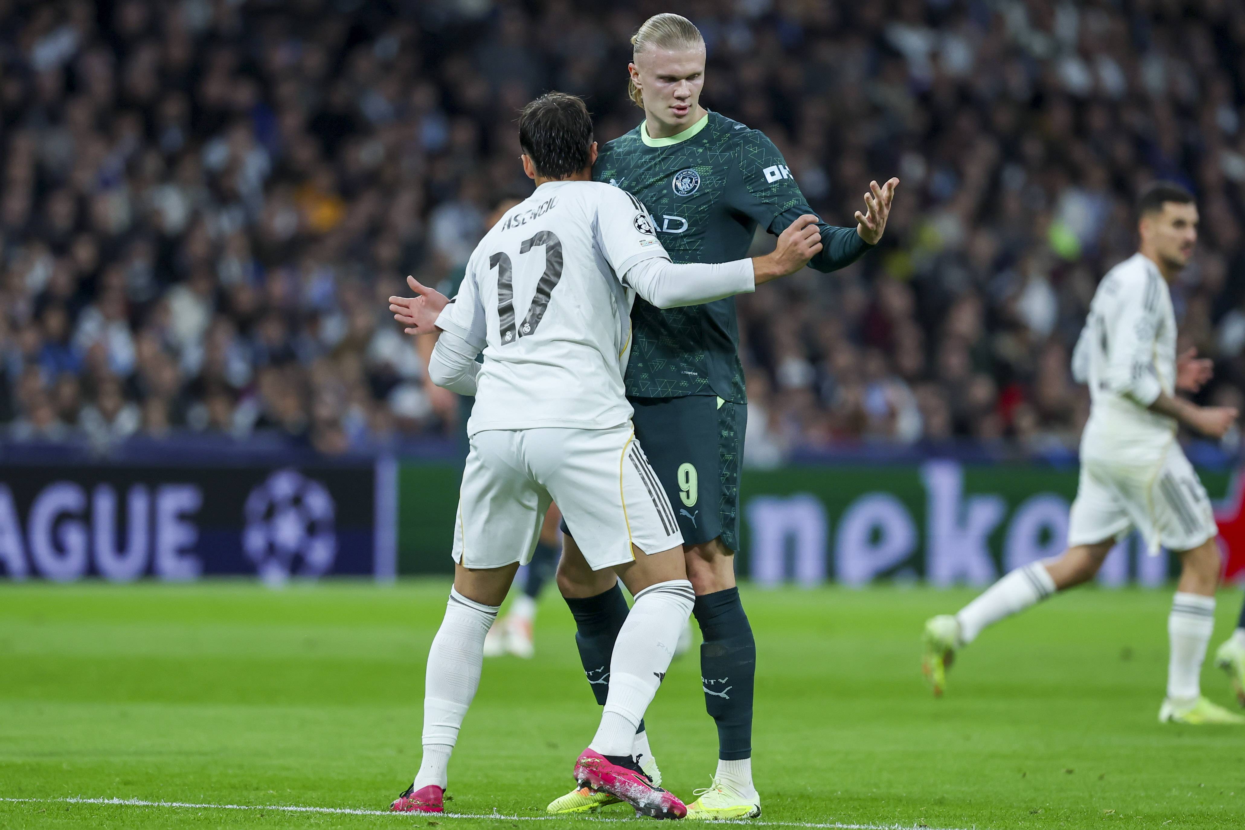 关于皇马官宣签下22岁左后卫A费分期支付5000万欧解约金的信息 关于皇马官宣签下22岁左后卫A费分期支付5000万欧解约金的信息