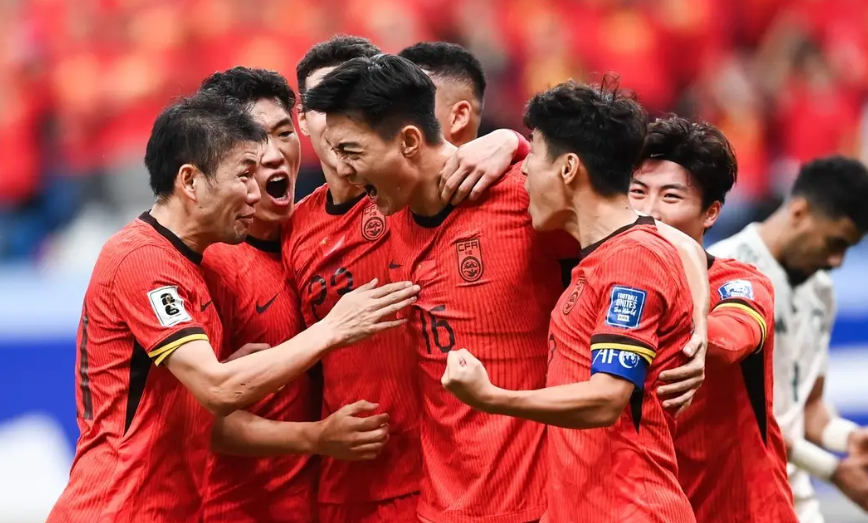 意外！上港主力外援刚帮助俱乐部拿到中超冠军，就被孙祥主动送给国安的简单介绍