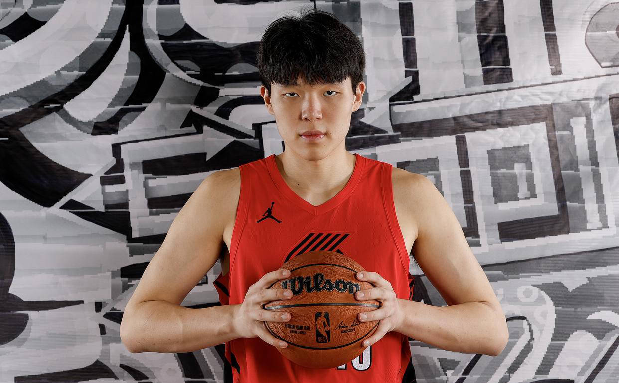 包含杨瀚森要提高篮板能力否则他很难超越克林根成为首发的词条