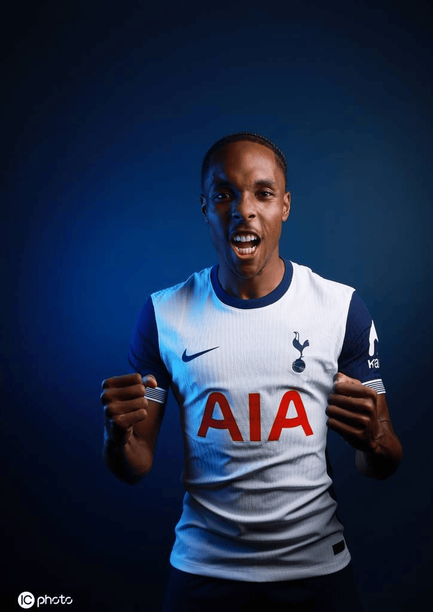 包含托特纳姆热刺球星的父亲透露了他希望儿子下赛季效力的球队。的词条