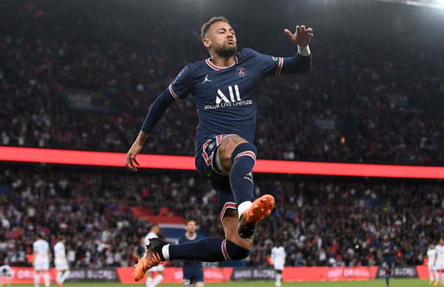 内马尔成为保持最高转会身价最久的球员此前是齐达内的简单介绍