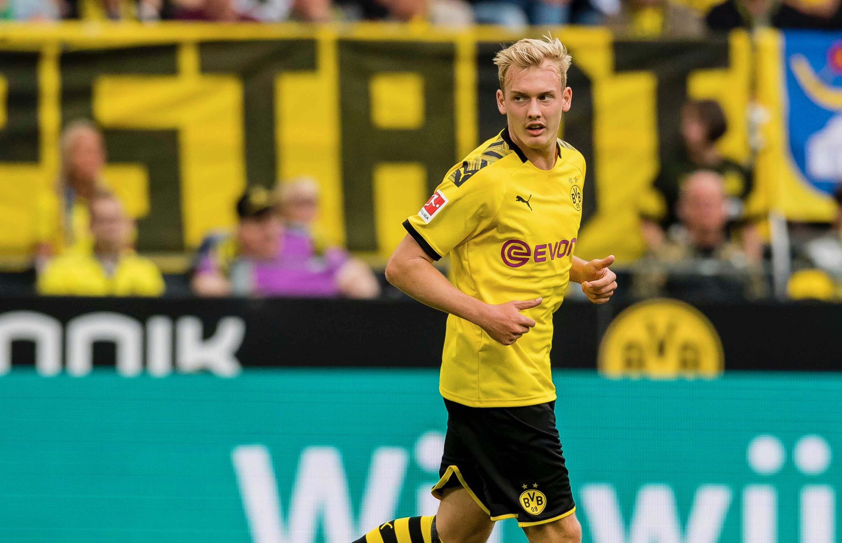 包含图片报：布兰特从出售对象变为多特核心，维拉也的词条