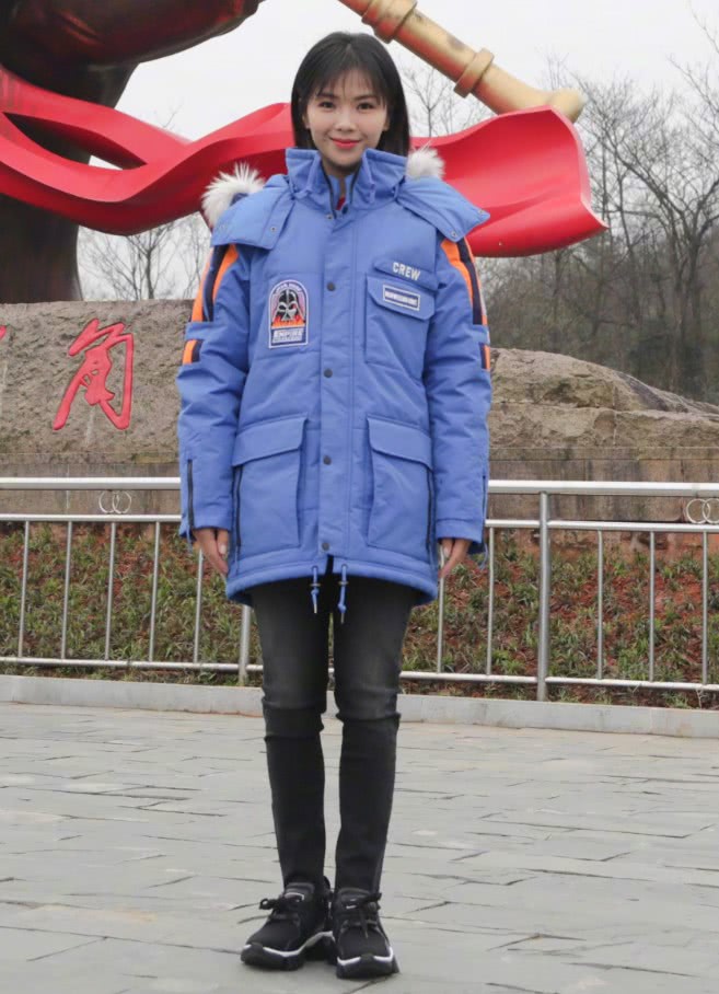 关于喜笑颜开！内史密斯晒出自己在日本旅游的游客照的信息