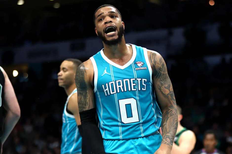 关于尼克斯与布里奇斯签下4年15亿美元的续约合同的信息