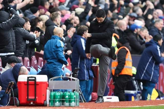 英超争冠战明天上演!阿森纳主场VS维拉,阿尔特塔势要“复仇”的简单介绍 英超争冠战明天上演!阿森纳主场VS维拉,阿尔特塔势要“复仇”的简单介绍