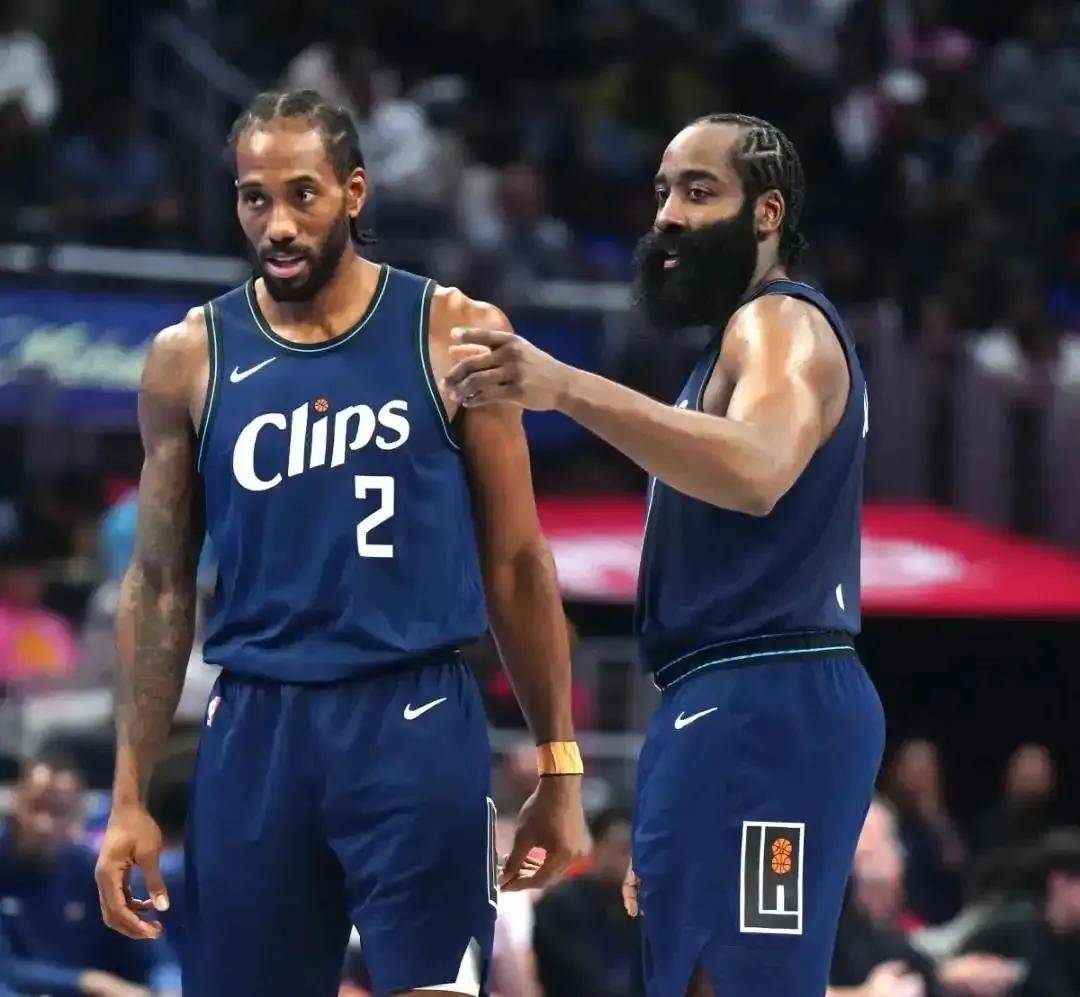 NBA-比尔和太阳达成买断澄清期后加盟快船的简单介绍  第3张