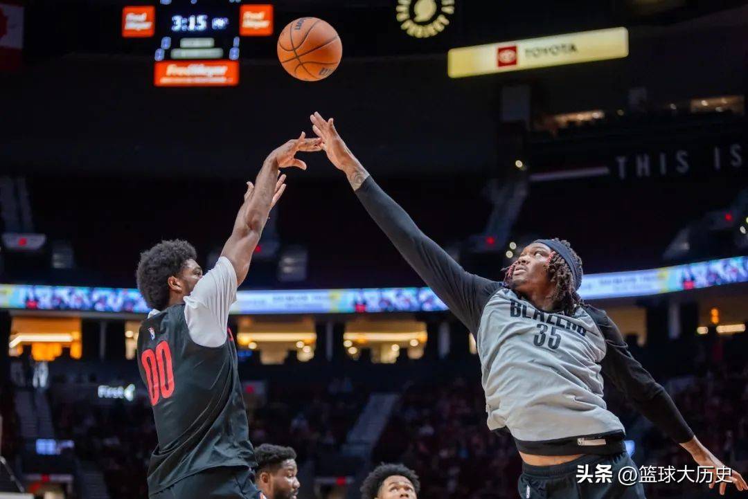 湖人正在运作一笔涉及克内克特与克勒贝尔的交易