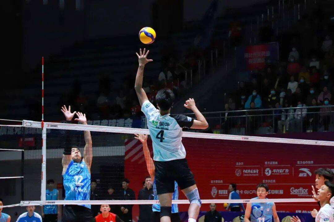 太刺激了！中国男排决胜局险胜古巴，终结世界男排联赛八连败！的简单介绍