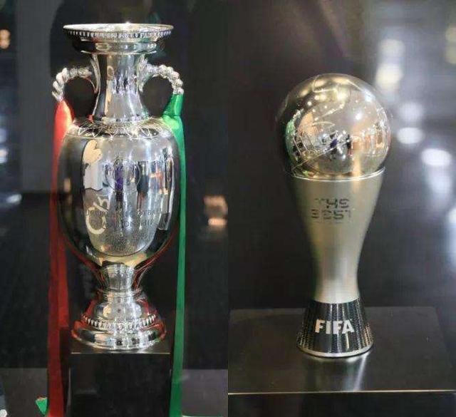 关于还敢轻视吗?11座洲际冠军,完成足坛大满贯,这的信息 关于还敢轻视吗?11座洲际冠军,完成足坛大满贯,这的信息