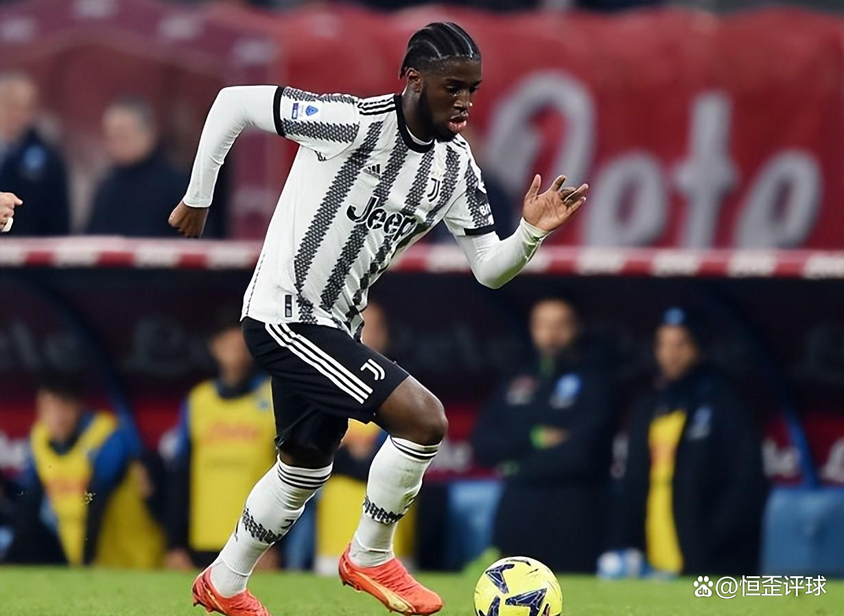 关于镜报：希勒曾讽曼联没欧冠买不到球员，现纽卡接的信息