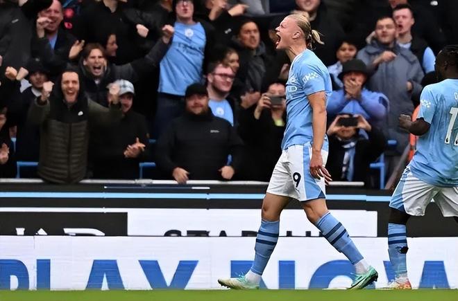 包含英超-B席破门被吹格瓦迪奥尔中柱曼城0-0桑德兰的词条