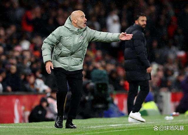 14场0球0助攻！维拉不花钱都不想要，曼联血亏，8500万欧彻底打了水漂的简单介绍