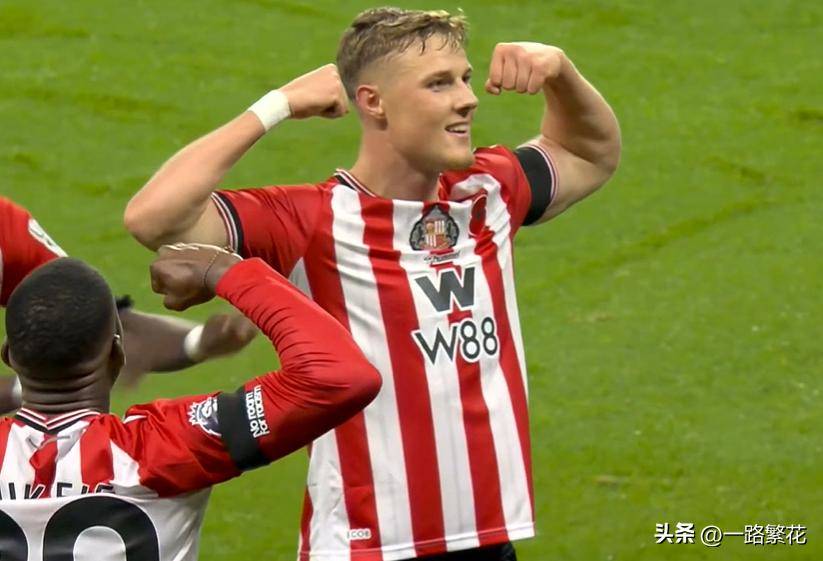 包含天助阿森纳：0-0，英超第2遭桑德兰逼平，8连胜终结+落后榜首4分的词条