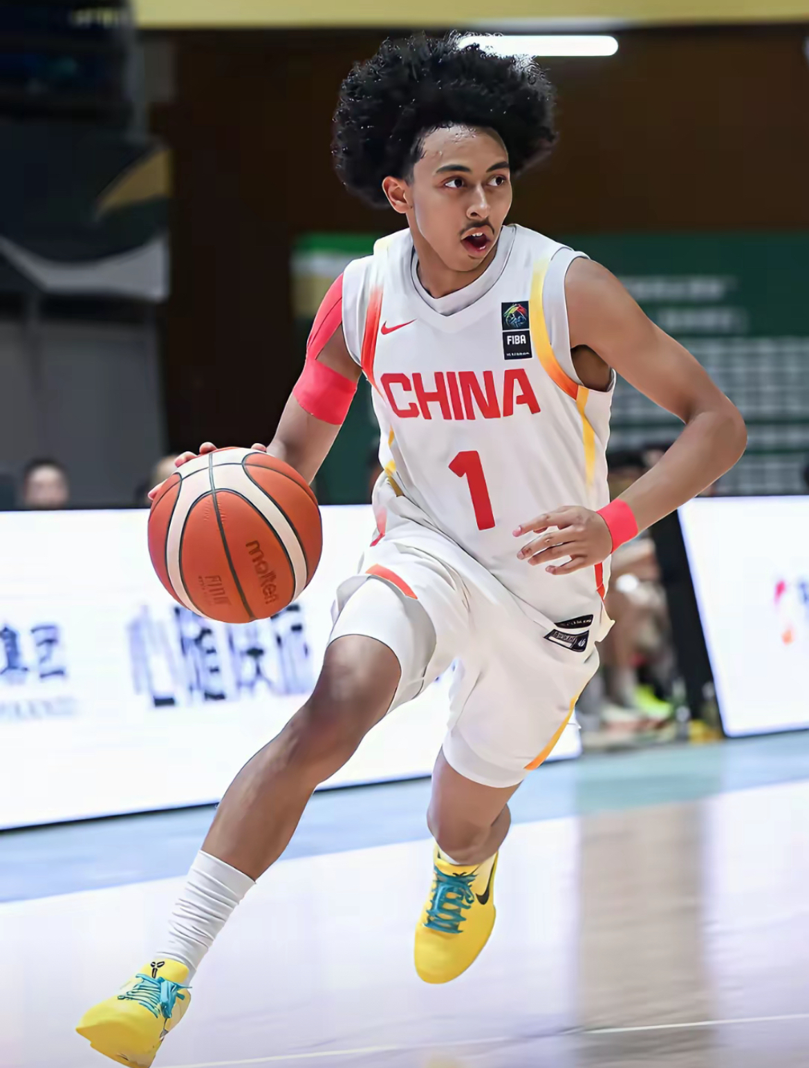 关于男篮热身赛-余嘉豪两双胡明轩13分中国胜荷兰的信息 关于男篮热身赛-余嘉豪两双胡明轩13分中国胜荷兰的信息