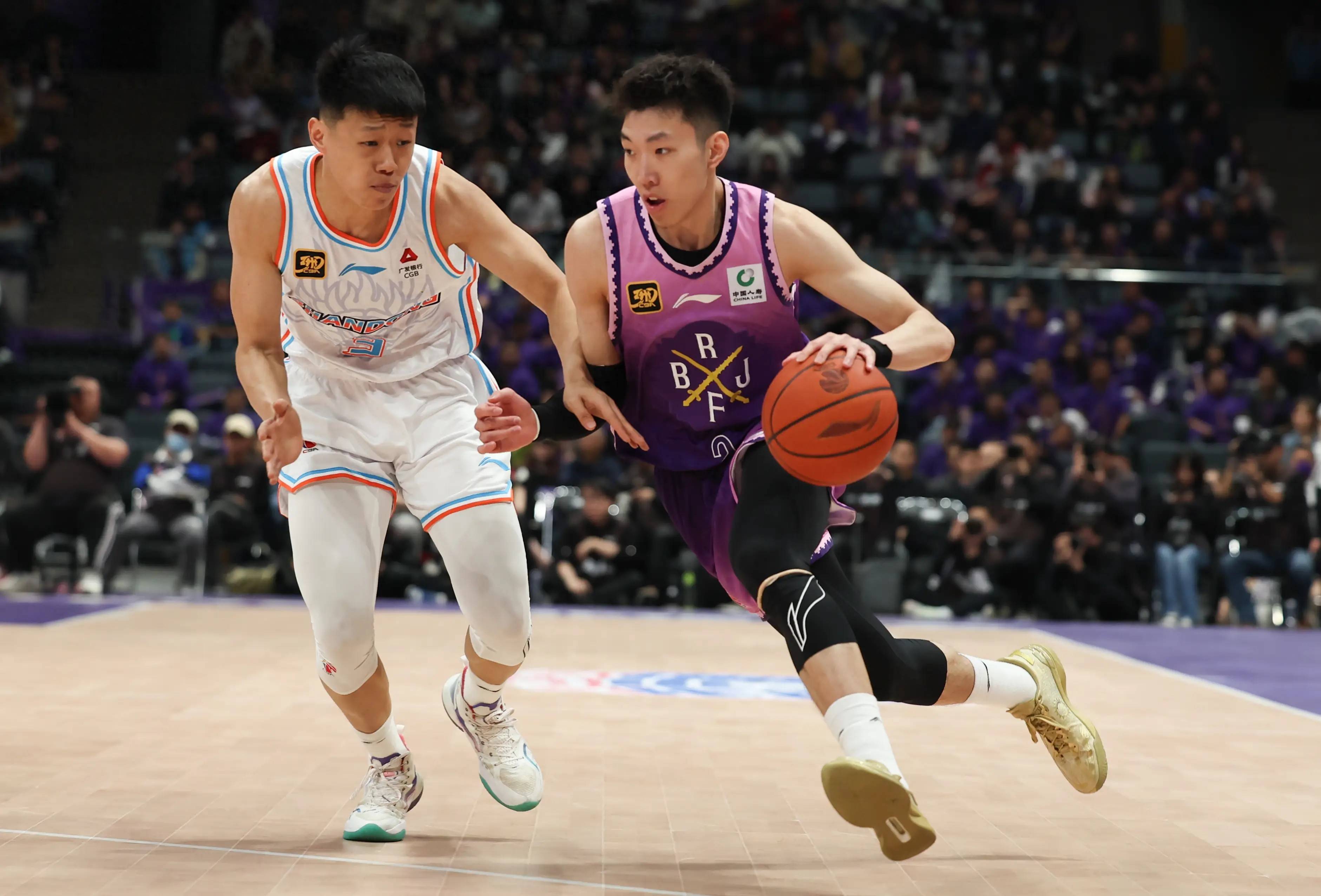 CBA-北控胜深圳廖三宁带球突破