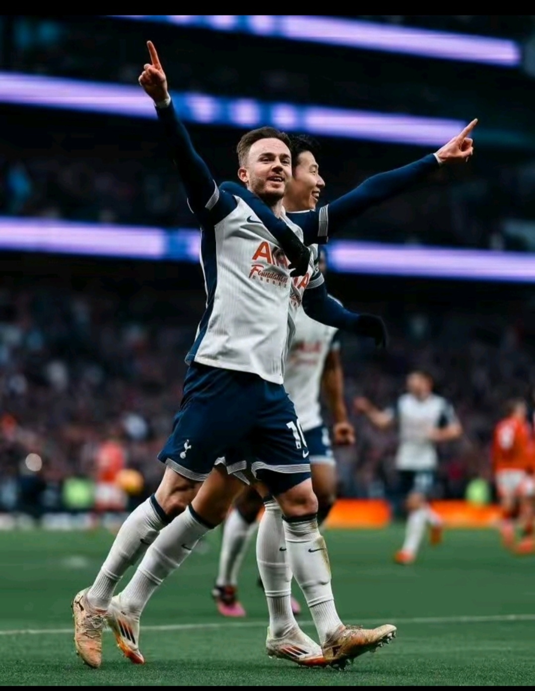 包含控球率射门占优却0-1输球！水晶宫爆冷负热刺，主帅执教能力遭质疑的词条