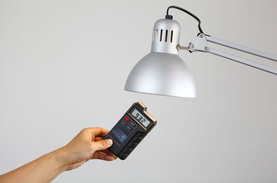 科学家制造出虚拟耳机，不戴耳机能在特定位置听声的简单介绍