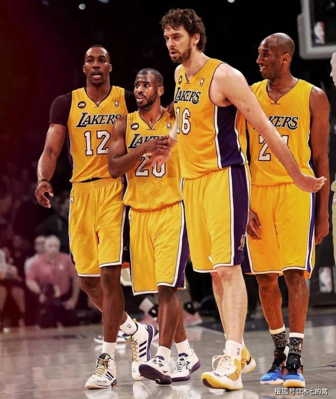 包含票王+东道主!克拉克自宣：缺席全明星赛和三分大赛的词条