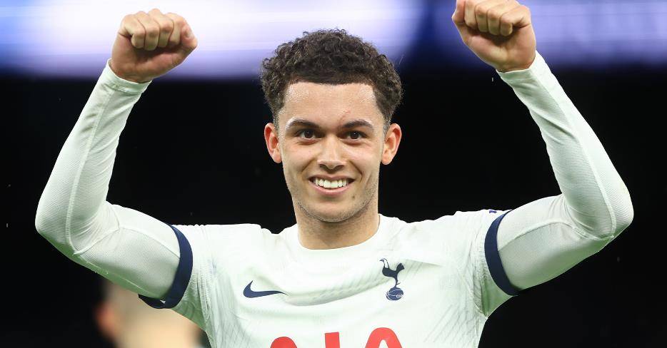 水晶宫3500万求购约翰逊