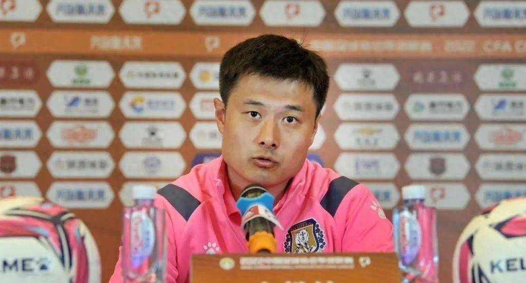 包含中国的穆里尼奥！从中甲主帅到中超助教，国足未来主帅会是他吗？的词条