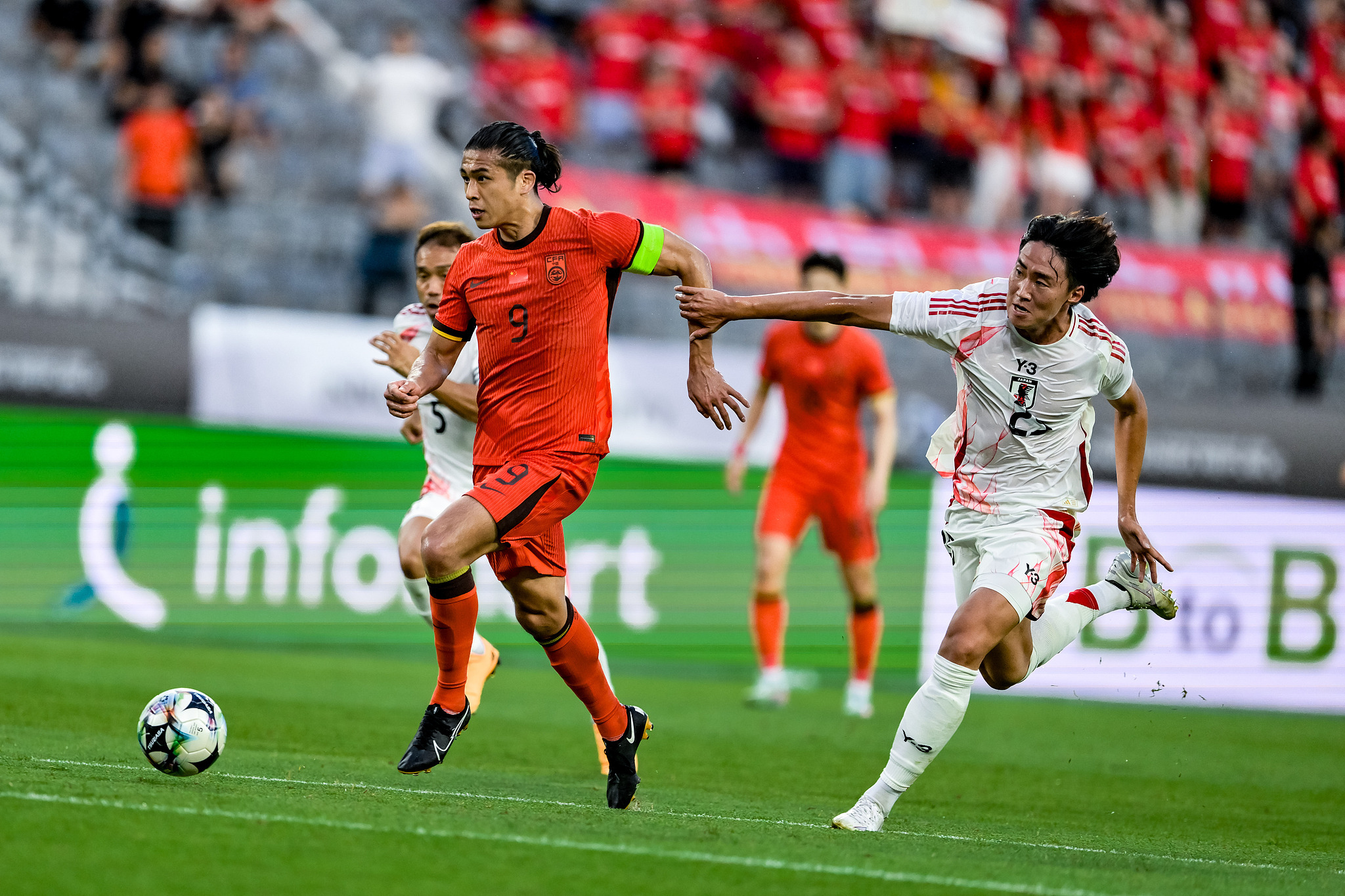 关于东亚杯-日本1-0韩国三场全胜成功卫冕的信息