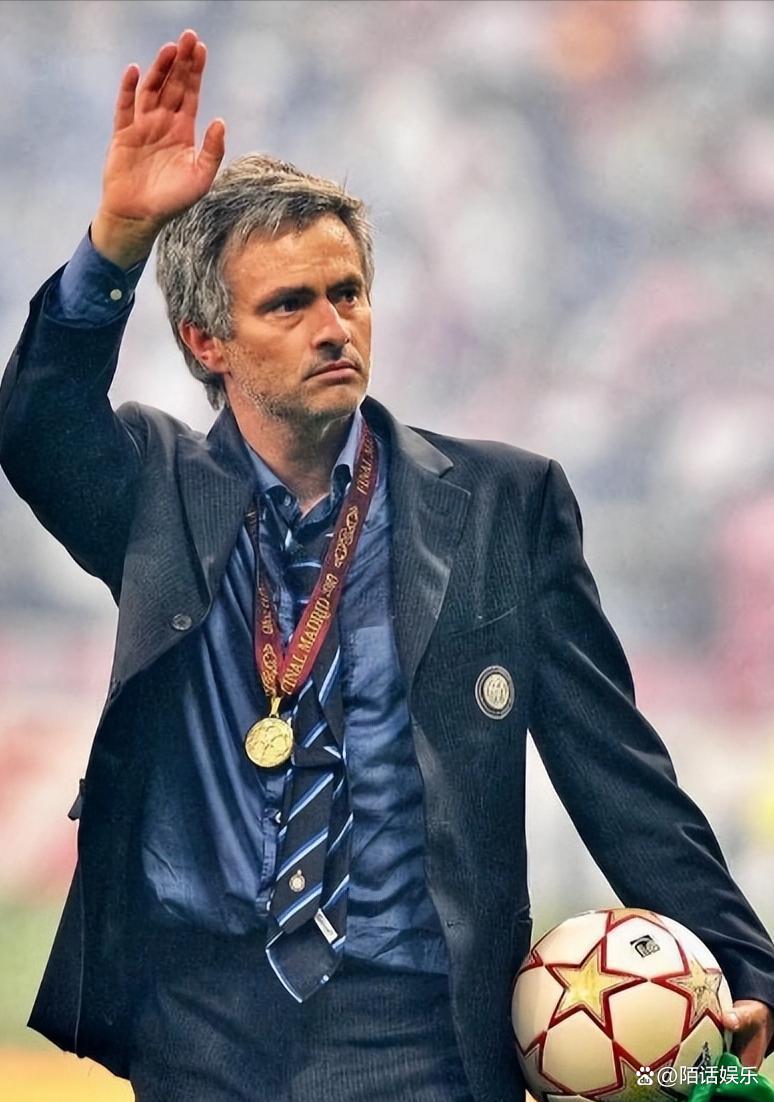 关于本菲卡没有联系我回归执教；未来我想的信息