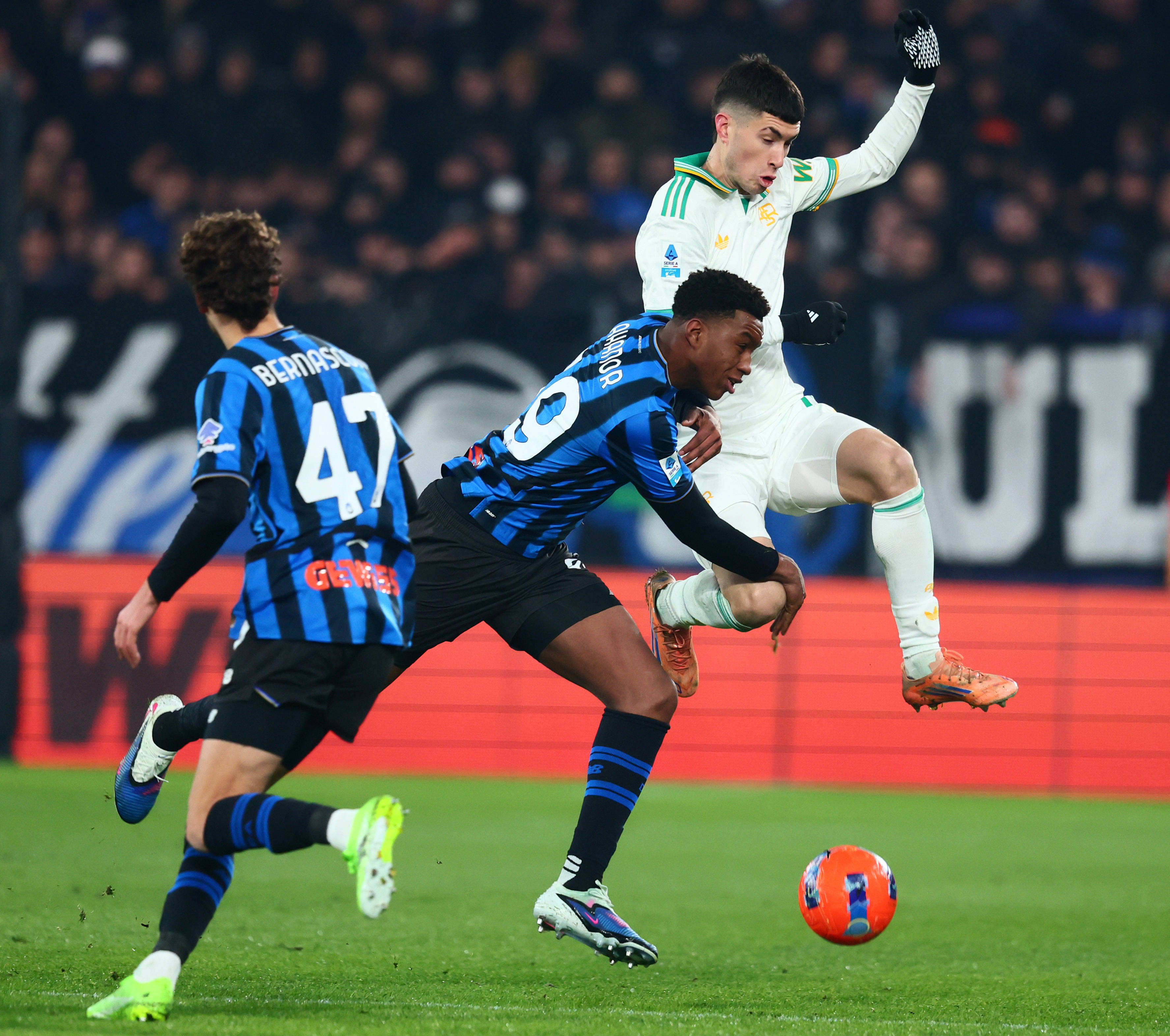 包含（体育）足球——意甲：亚特兰大胜罗马的词条