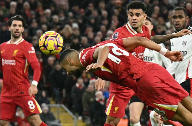 富勒姆2-2利物浦里德补时绝平的简单介绍  第2张