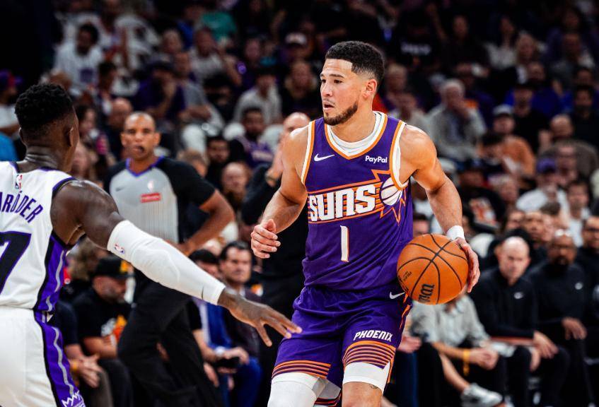 关于首节狂轰20分！布克三节33分打崩国王，太阳强势冲击西部前六的信息  第2张