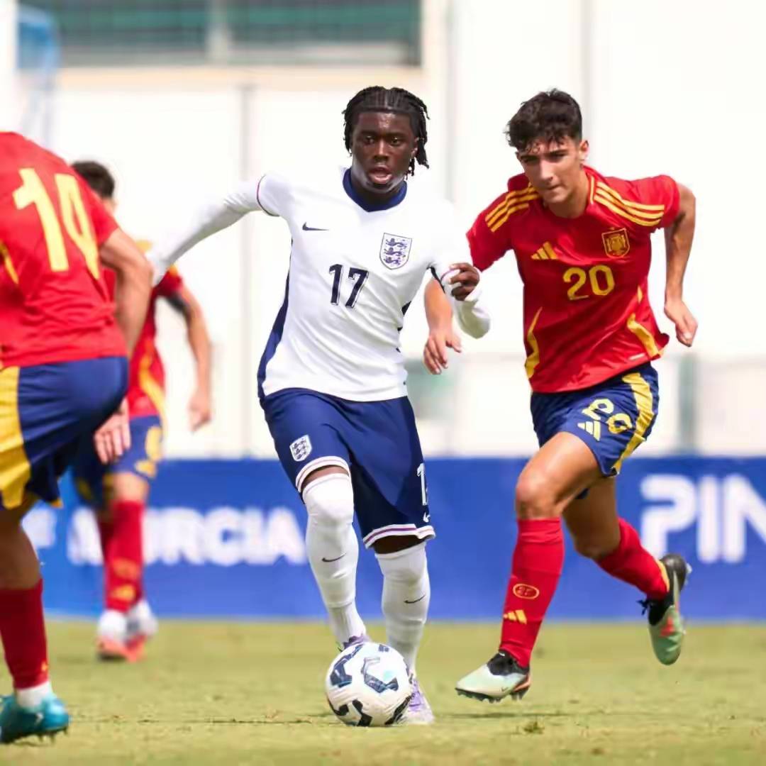 利物浦挑战富勒姆：卫冕冠军能否延续不败势头？的简单介绍