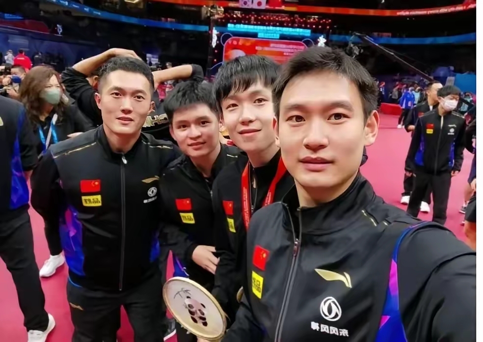 蓉城3人入选国家队，1人该退了，1人被批不够格，有1人可以替代他的简单介绍