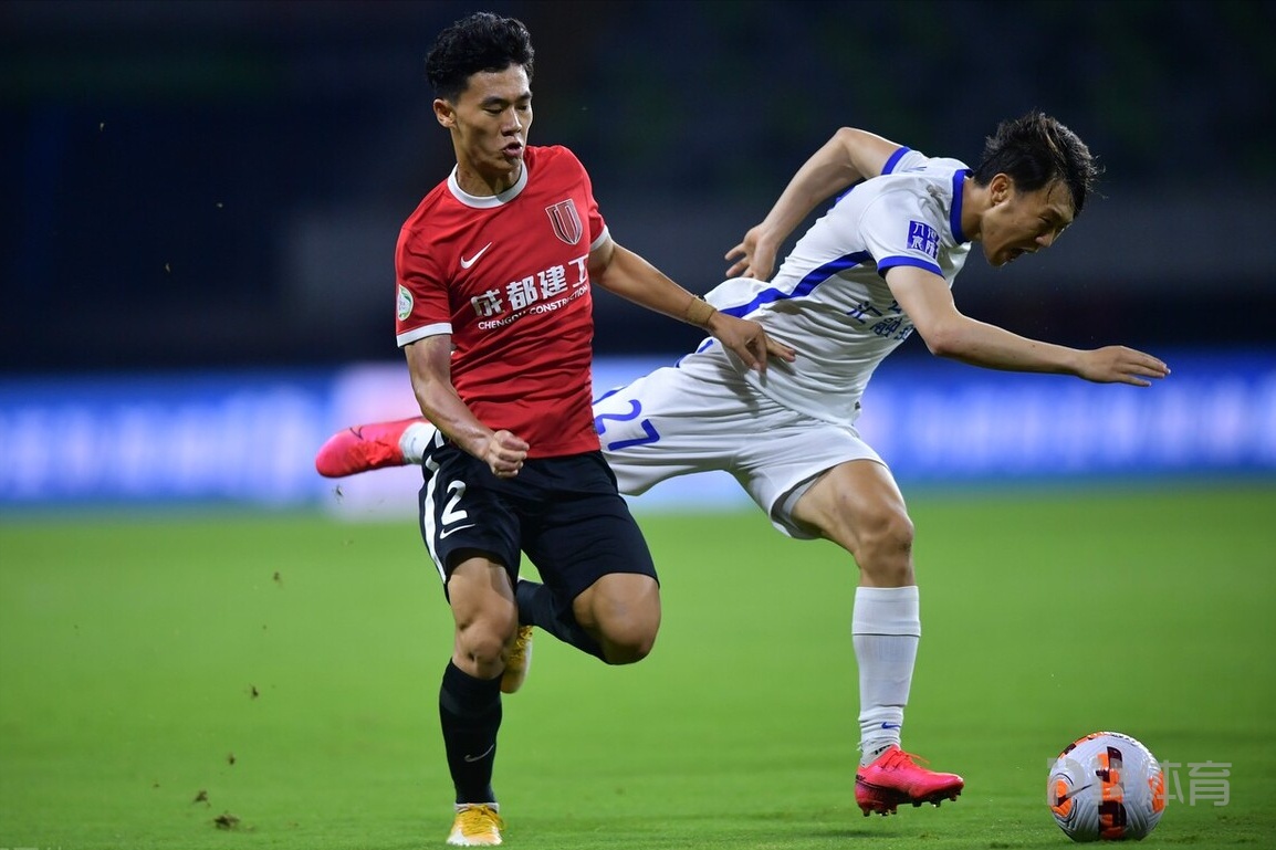 蓉城3人入选国家队，1人该退了，1人被批不够格，有1人可以替代他的简单介绍  第3张